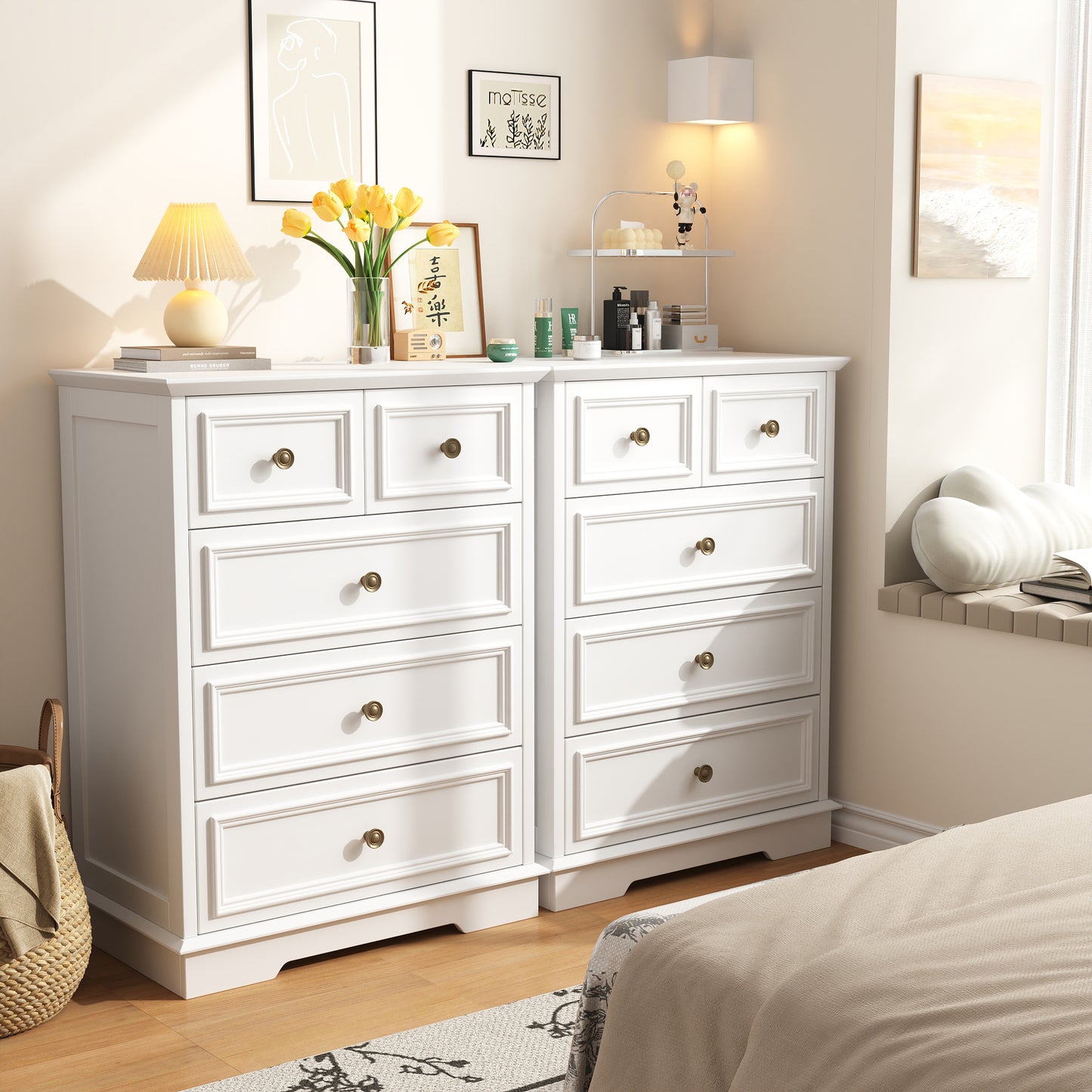 5 Drawer Dresser for Bedroom, Retro Style Chest of Drawers, 26.7"×15.7"×35.8" Wood Storage Dresser with Deep Drawers for Living Room, Hallway, Entryway, White